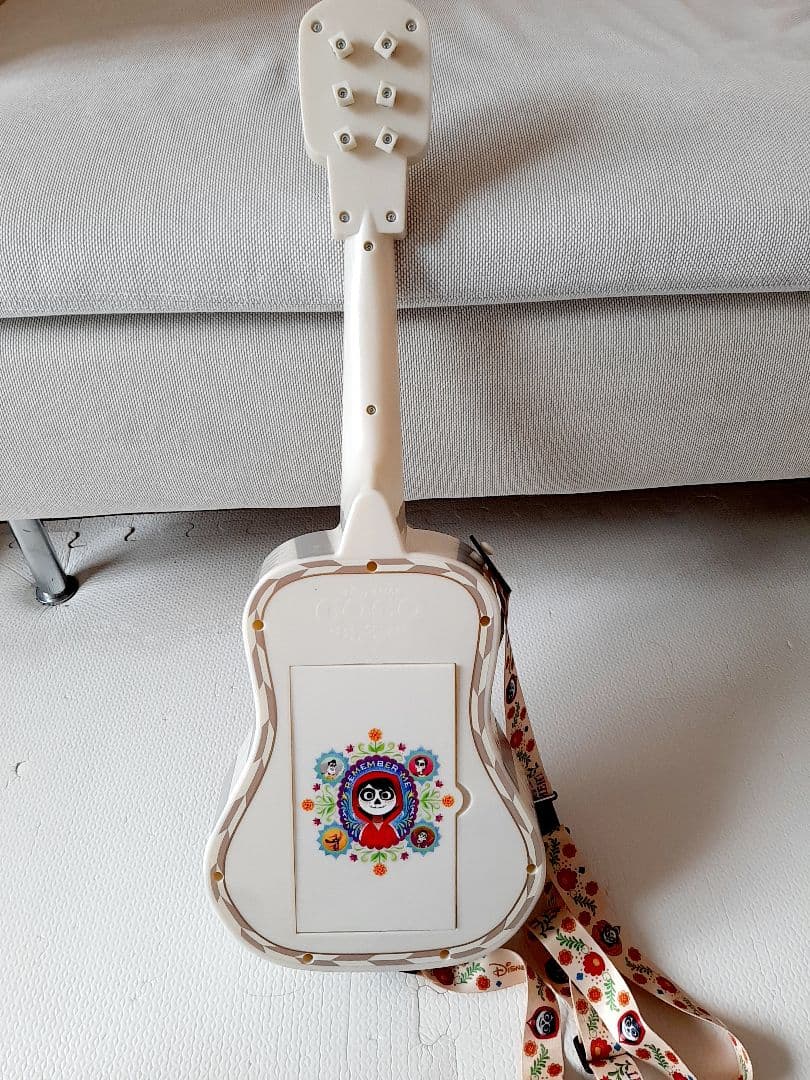 ディズニー　ピクサー　リメンバーミー　COCOギター　ポップコーンバケット