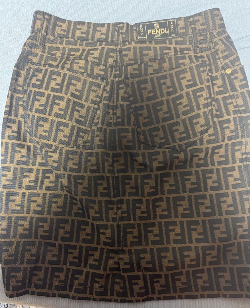 FENDI FFロゴプリント タイトスカート サイズ8