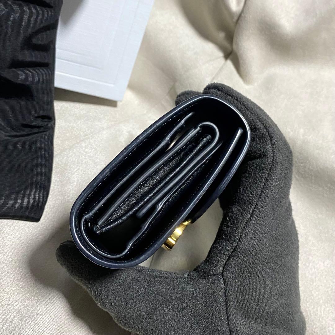 CELINE スモールフラップウォレット トリオンフ