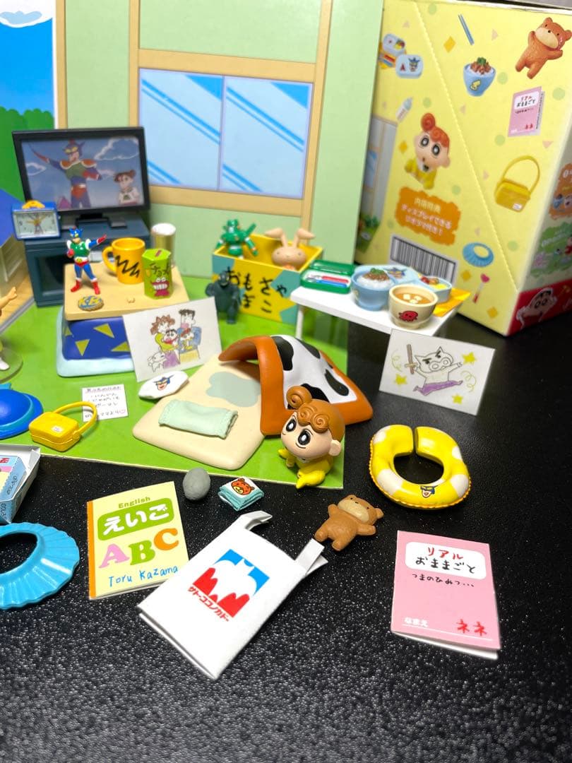 希少品 クレヨンしんちゃん　 オラのいちにちだゾ！ リーメント フィギュア