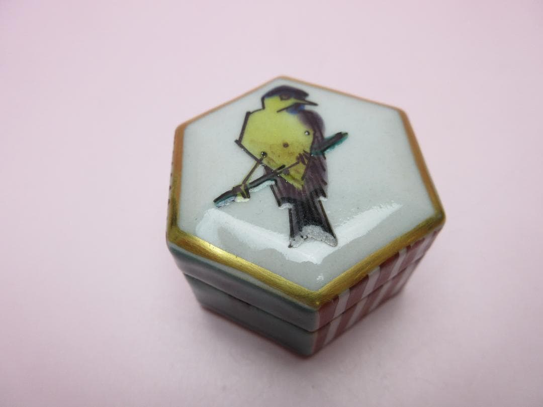 九谷焼 北出不二雄 六角 小禽 香合 E05 71215