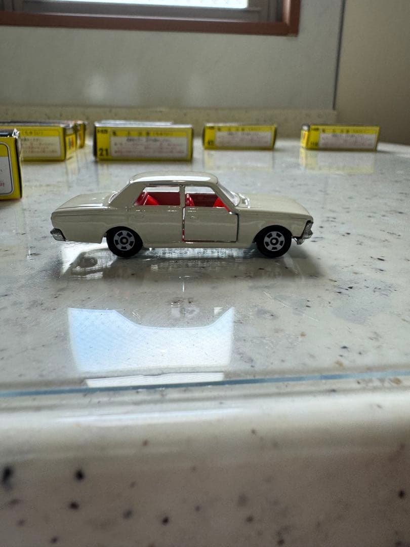 トミカ　黒箱　(激レア)　クラウンスーパーデラックス