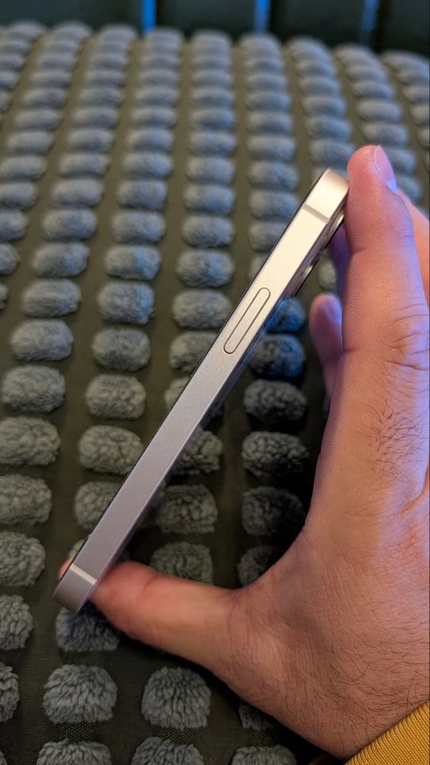 桜*子様 iPhone13mini　256G シルバー