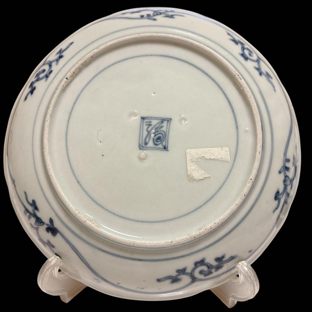 骨董品 アンティーク 蛸唐草 古伊万里 皿 丸皿 染付け 藍色 伊万里 渦福銘