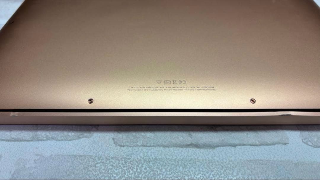 Apple MacBook Air ゴールド M1 8GB