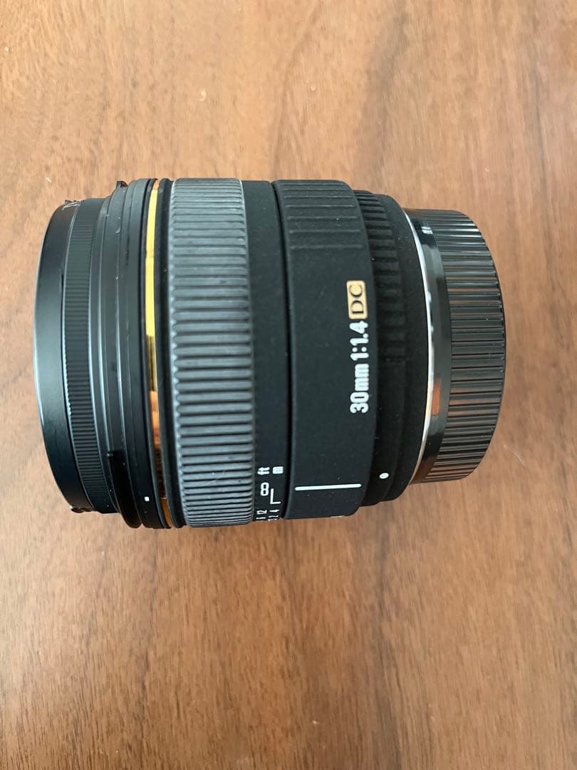 〔美品〕SIGMA シグマ　30mm F1.4 DC ペンタックス用