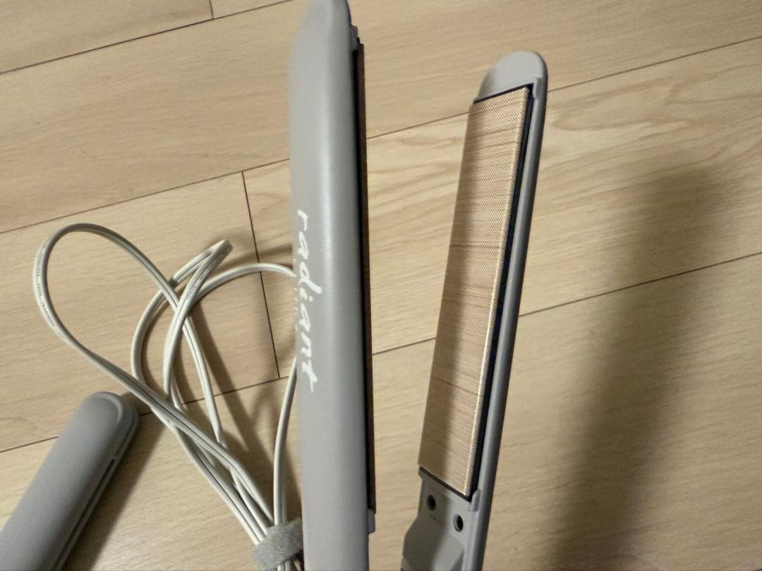 radiant ストレートヘアアイロン グレージュ