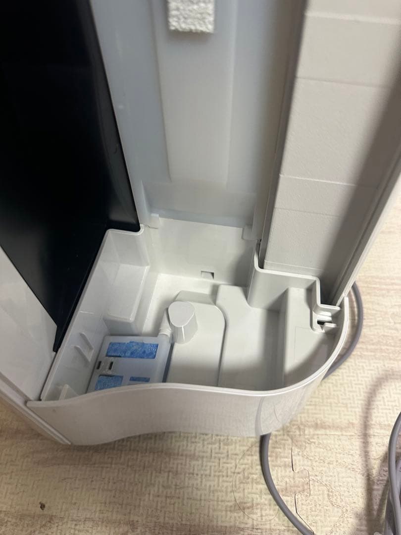 加湿空気清浄機　シャープ　２０２1 年製　KC-N50-W 動作確認済み