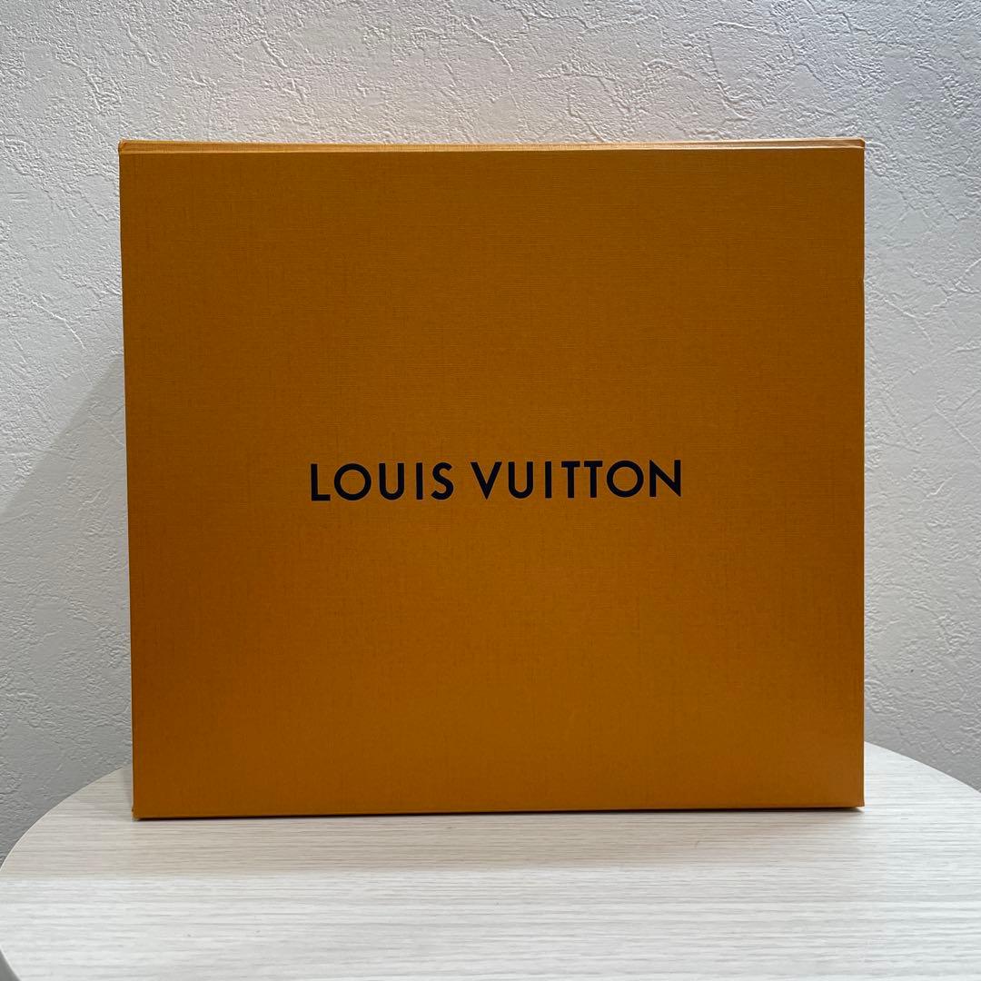 LOUIS VUITTONショッパー・空箱・巾着・メッセージカード