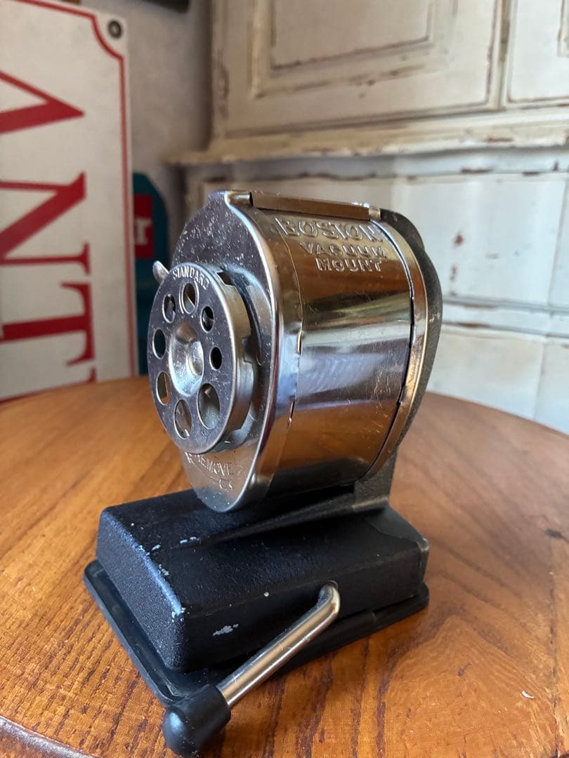 アンティーク　鉛筆削り　ペンシルシャープナー　Boston アメリカ