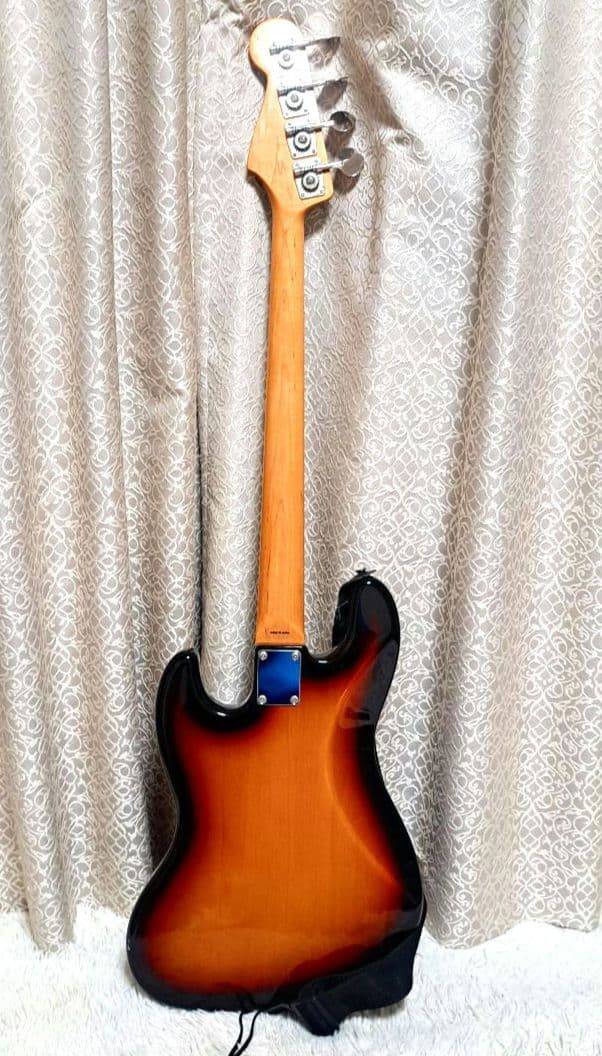 極美品　Fender Japan JB62 Jazz Bass 付属品多数