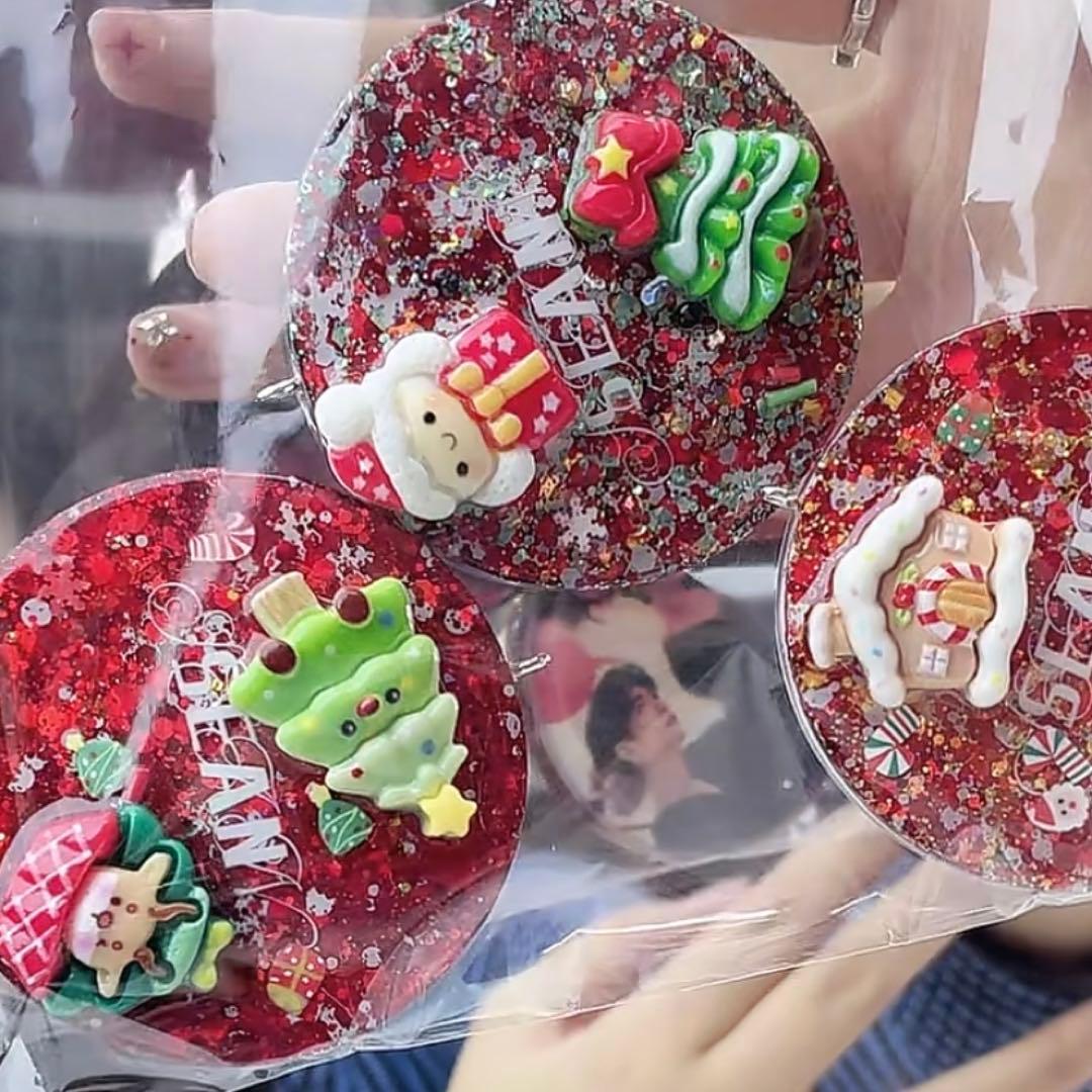 肖戦 クリスマス限定　レジン　キーホルダー❣️ 10セット❣️確認用❣️1223