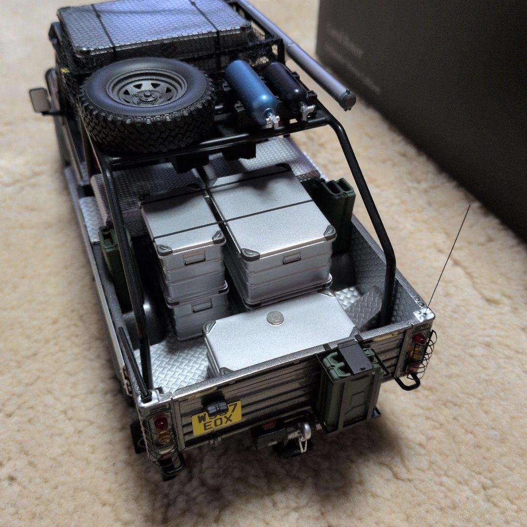 Land Rover Defender Movie Edition ミニカー