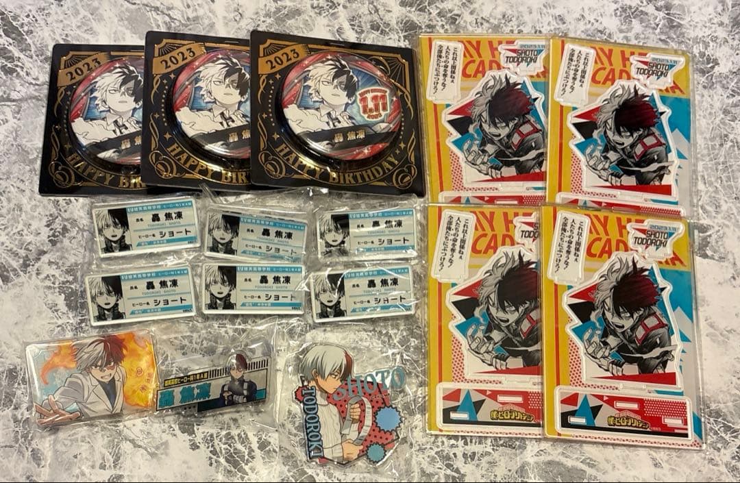 ヒロアカ 轟焦凍 バースデー 名札 ジャンプショップ アクスタ 缶バッジ