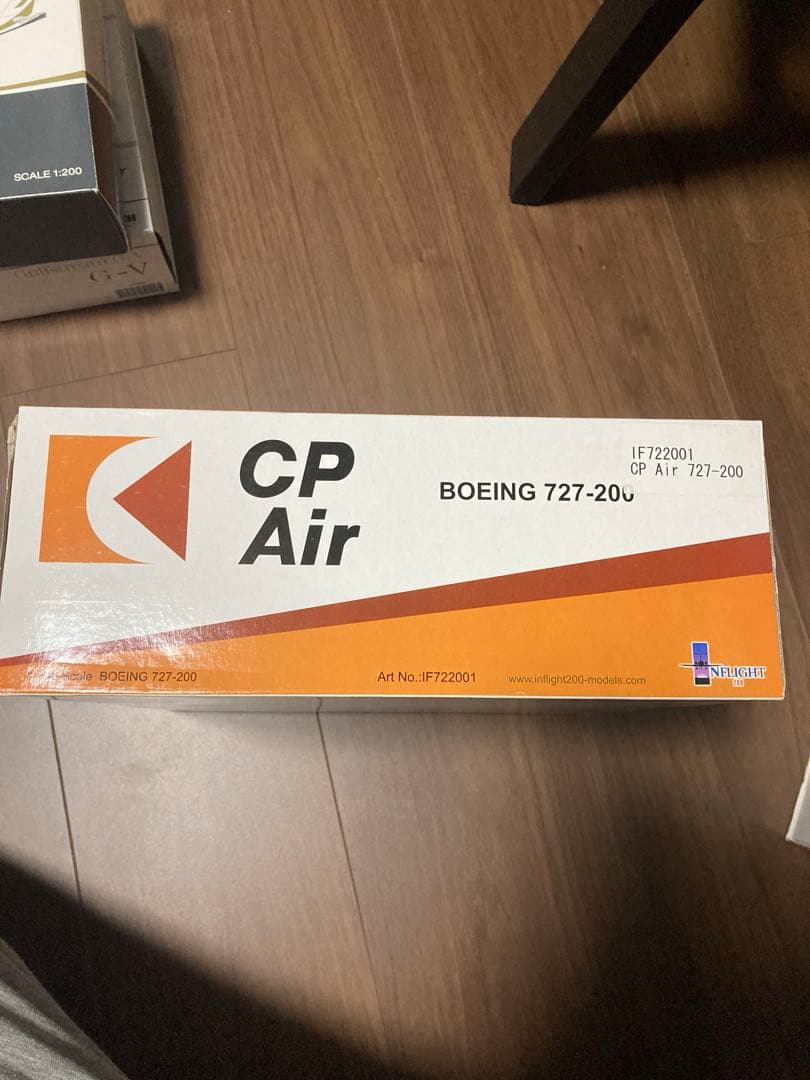 1/200 CP Air B727 航空機モデル