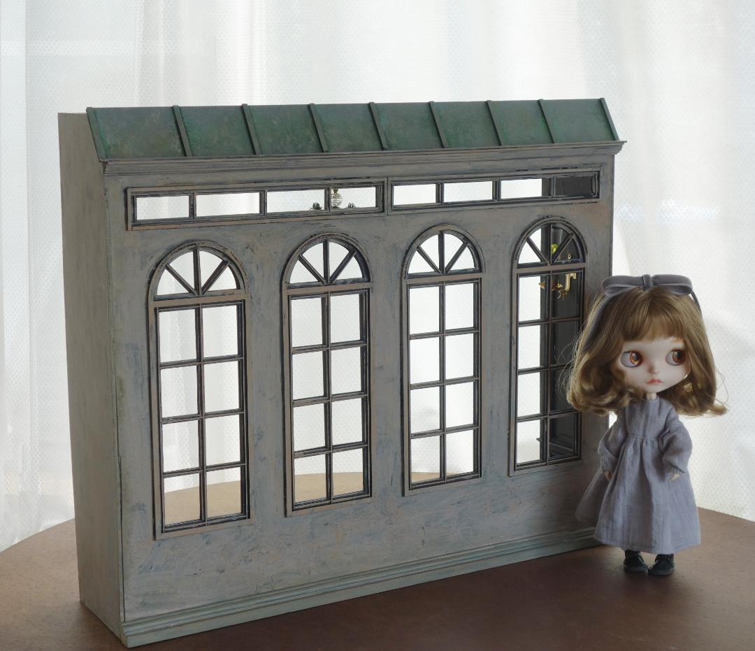 背景ボード　木製ドールハウスNo.3　ゴシック