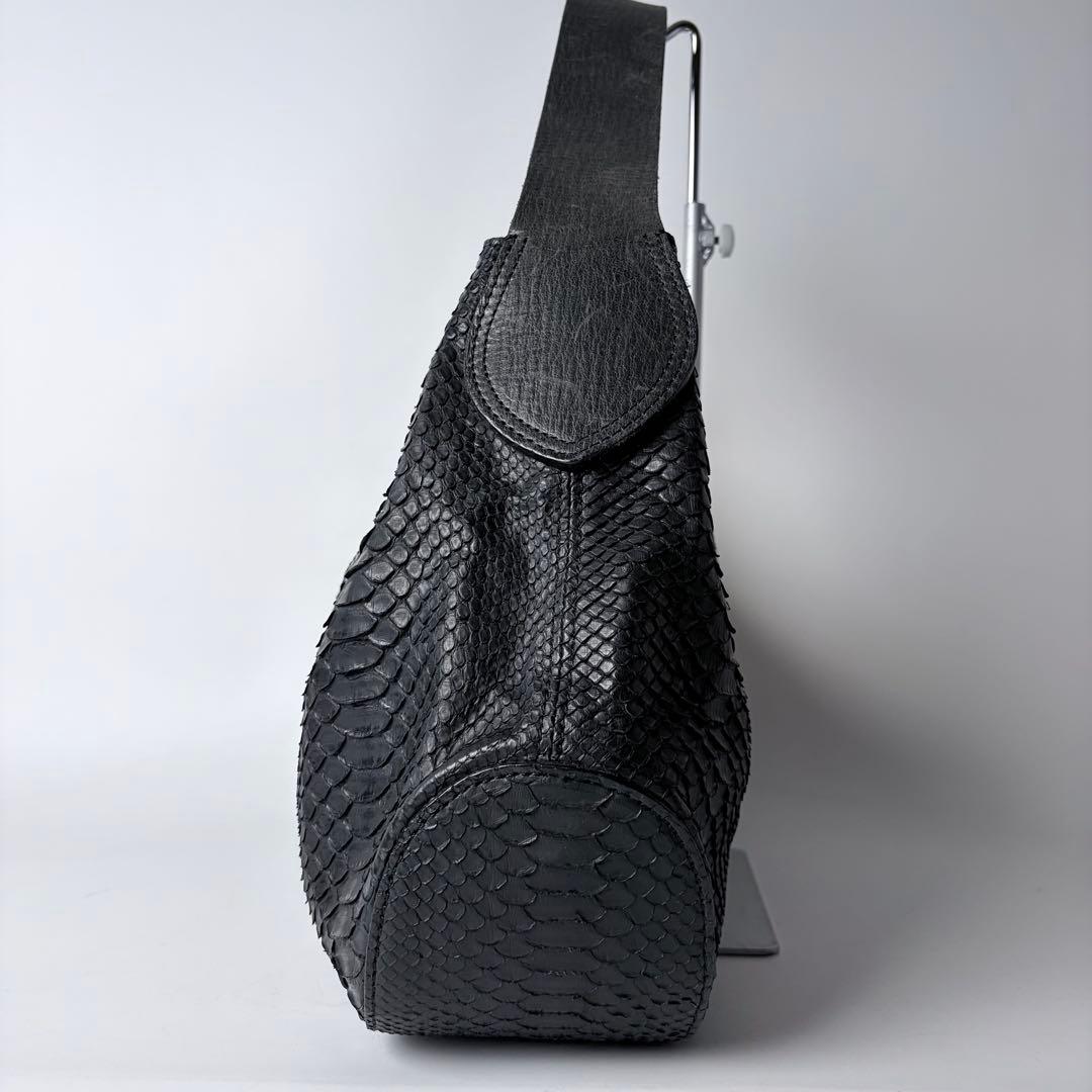 ぴょぴょ ADMJ　 エーディエムジェイ　パイソン　ショルダービジュー付き