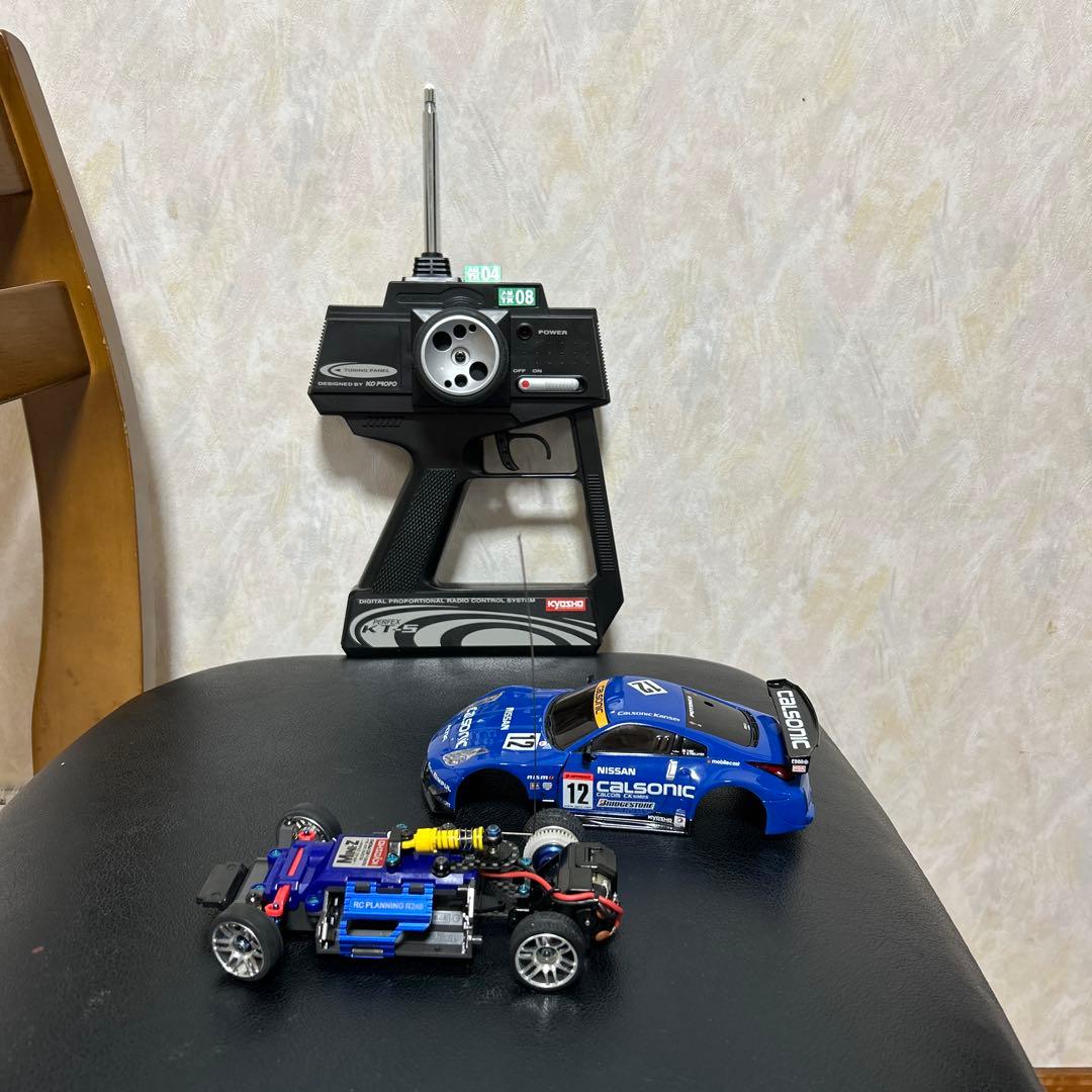 京商ラジコンミニッツモンスターマッドフォース　NISSANカルソニック