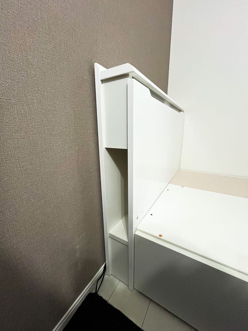 ニトリ コンソン シングルベッド ホワイト 照明付き コンセント付き 収納付き