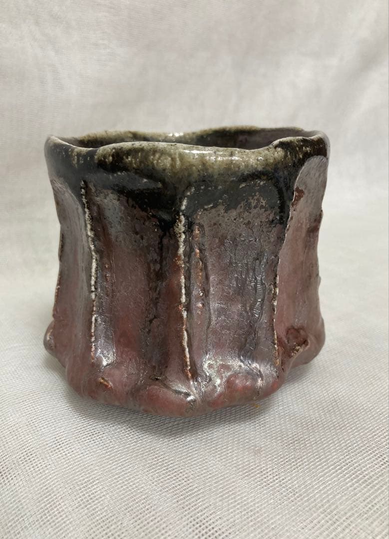 木戸貞昭／穴窯志野筒茶碗／A89