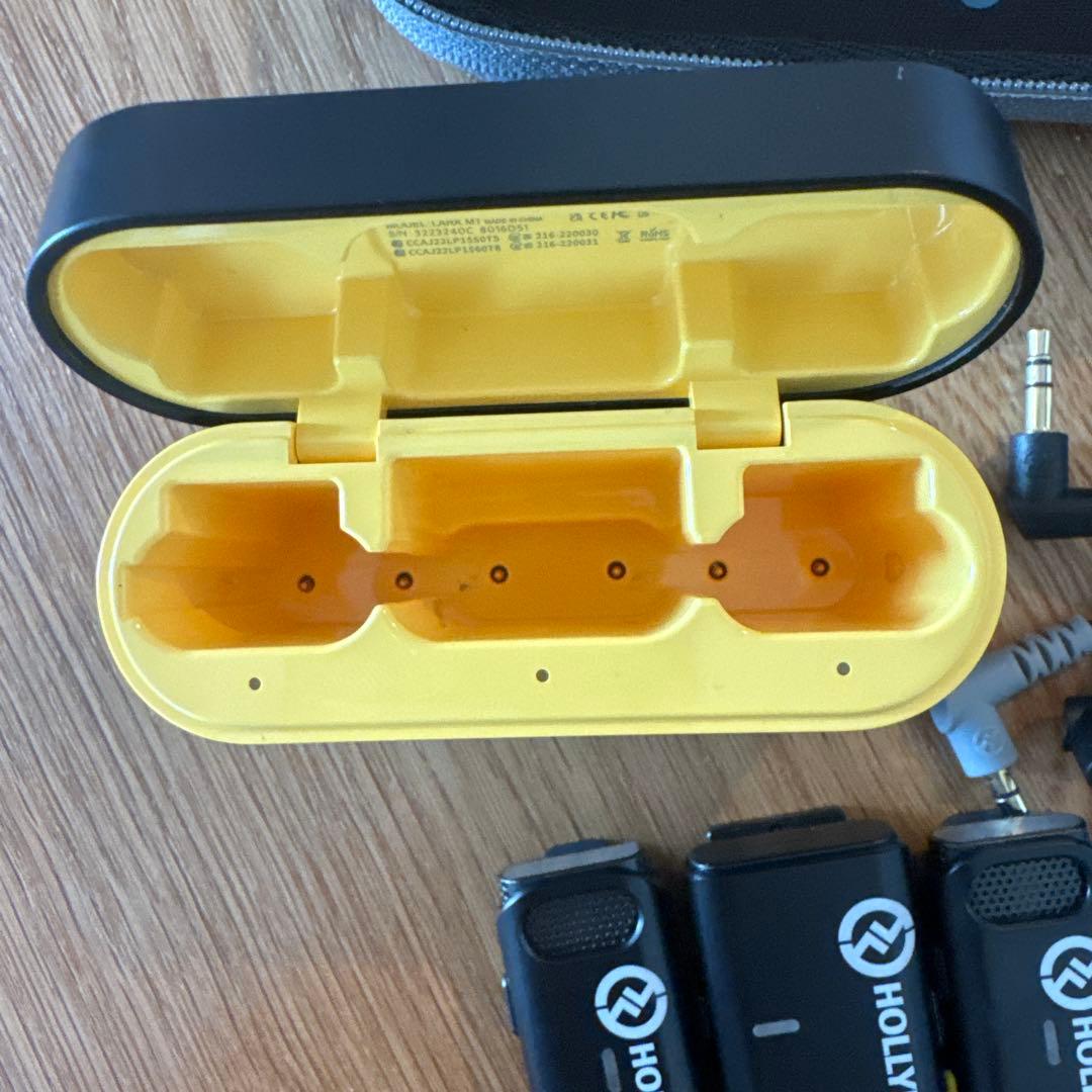 HOLLYLAND LARK M1 ワイヤレスマイクシステム