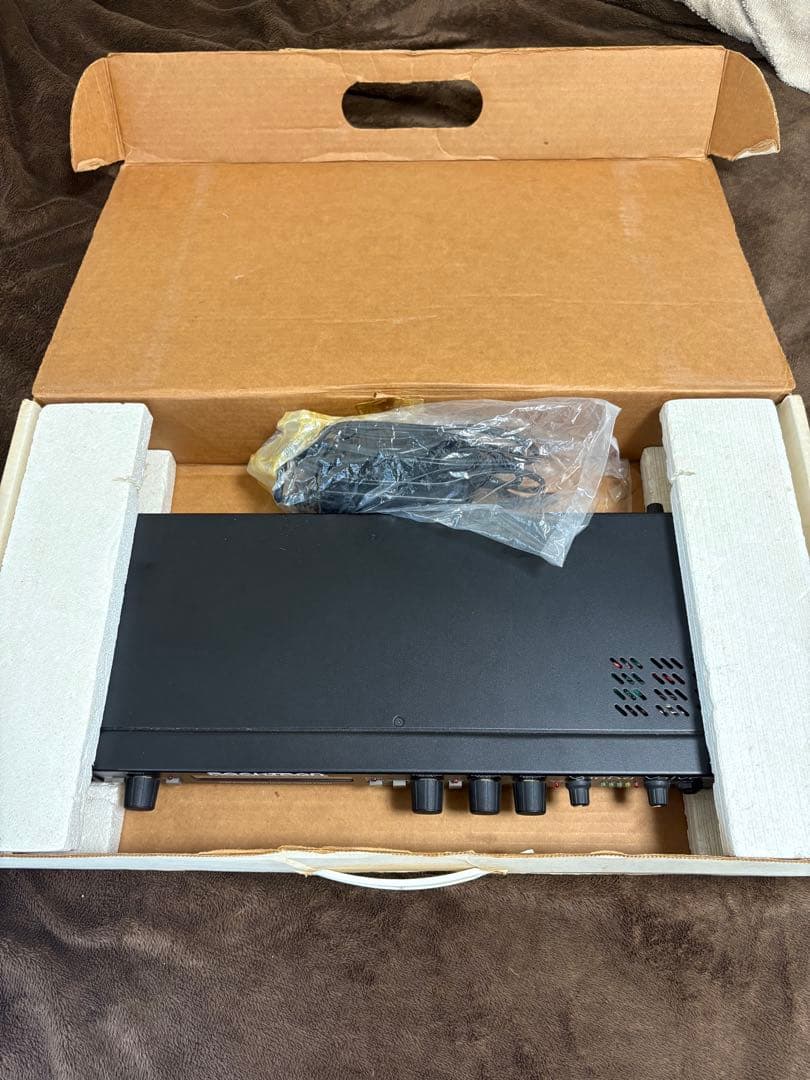 ロックトロン　voodu valve 真空管　プリアンプ　エフェクター　実働