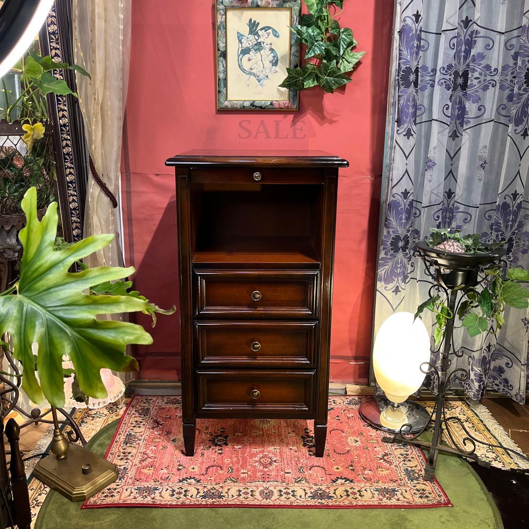 Sale KENT クラシカル　３DR アクセント　ホールキャビネット