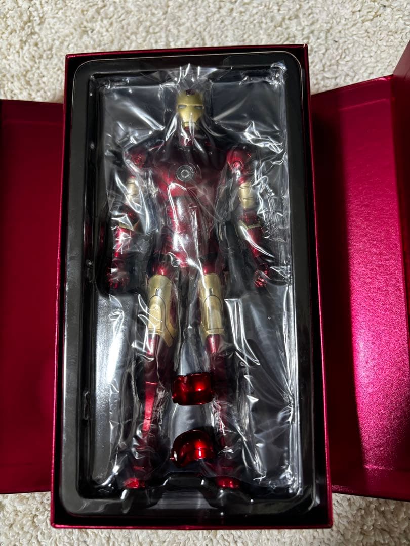 ZDTOYS　アイアンマン　中動玩具