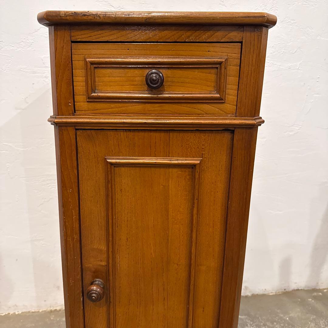 ビンテージ　サイドテーブル　ベッドサイドテーブル　フランス