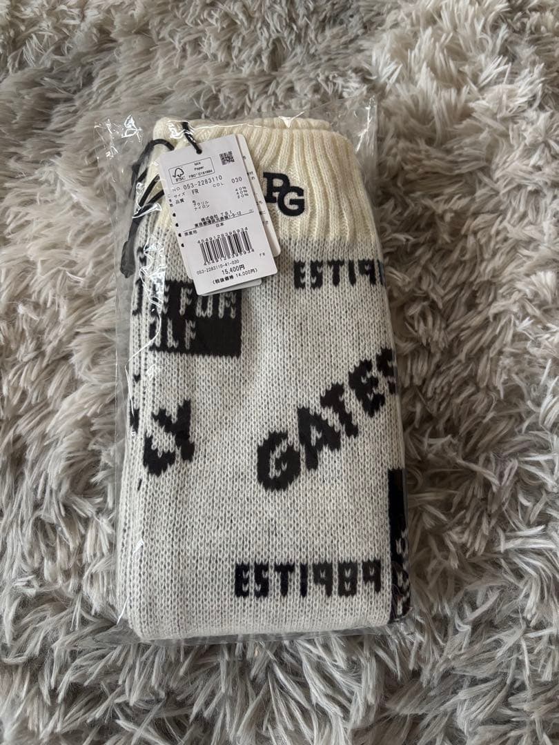 値下げしました！新品未使用❤️PEARLY GATES ホワイトレッグウォーマー