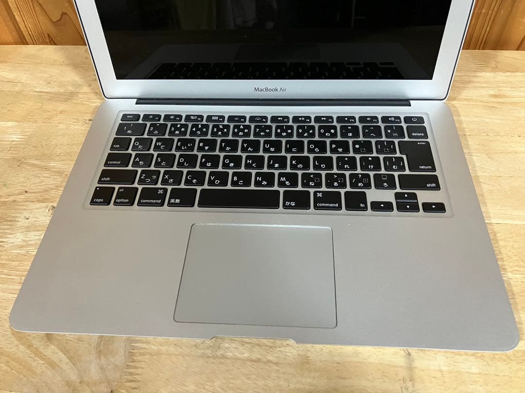 MacBook Air 13インチ i5