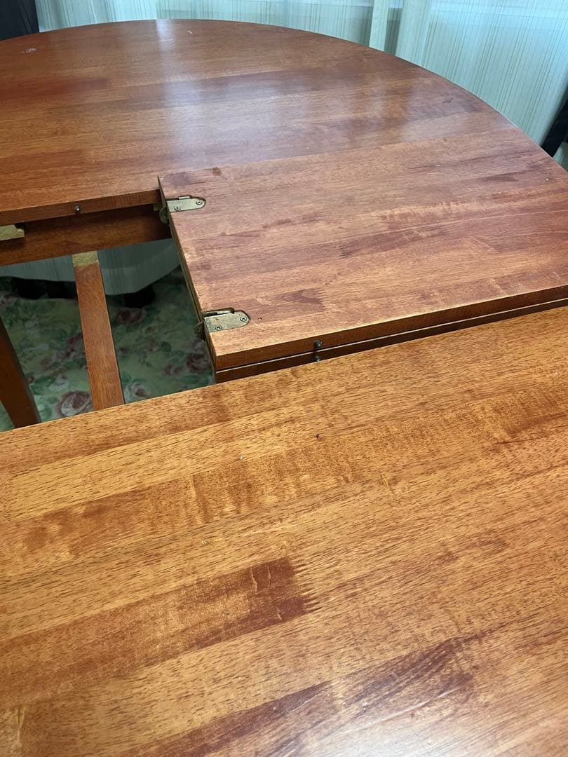 円形木製ダイニングテーブル 伸縮機能付き 引取り希望