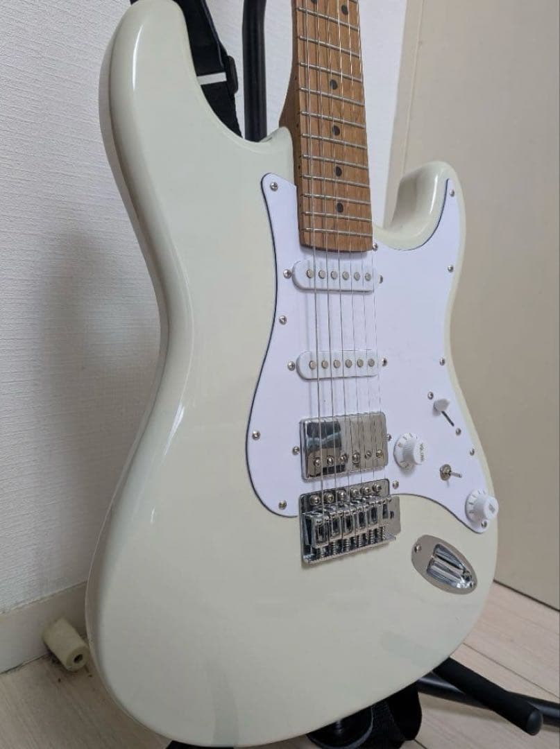 Eris. Nestia エレキギター ローステッドメイプルネック