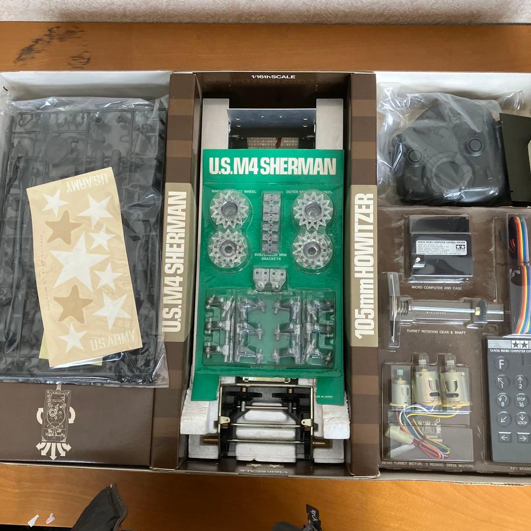 タミヤ1/16 M4シャーマン105mm榴弾砲コンピュータコントロールタンク