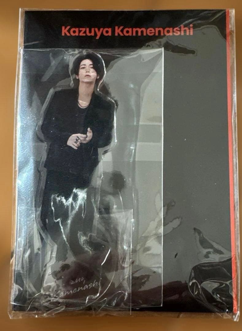 亀梨和也 First Collection アクリルスタンド 黒