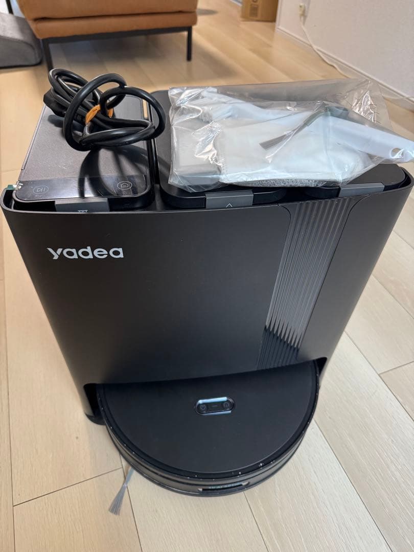 yadea ロボット掃除機本体 充電器・モップ付き
