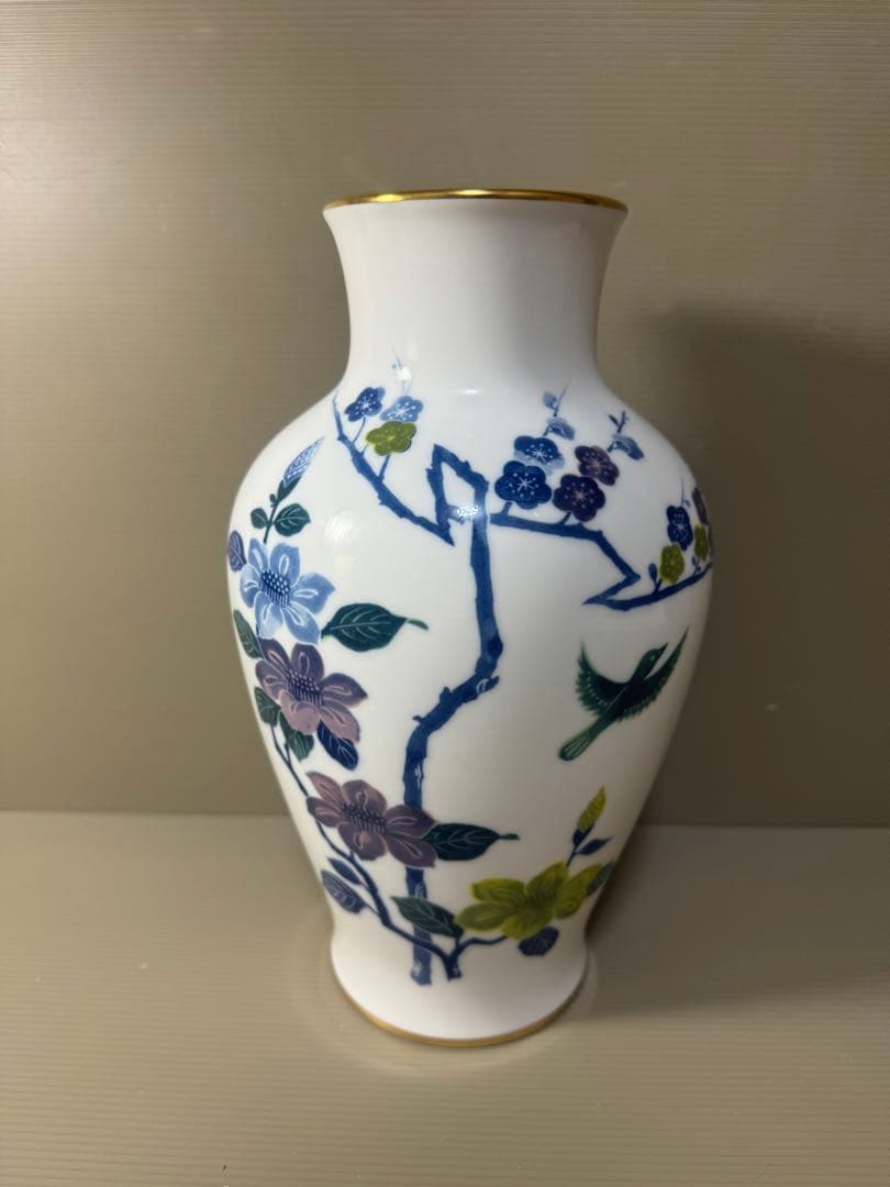 2317 大倉陶園　梅 椿 鳥 金彩 花瓶　未使用