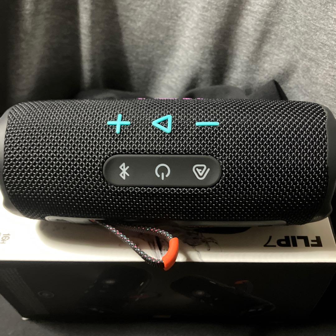 JBL FLIP 7 ワイヤレススピーカー