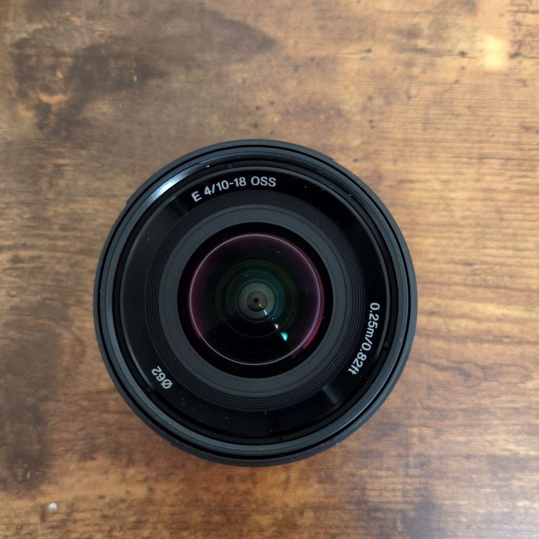 SONY E 10-18mm F4 OSS レンズ
