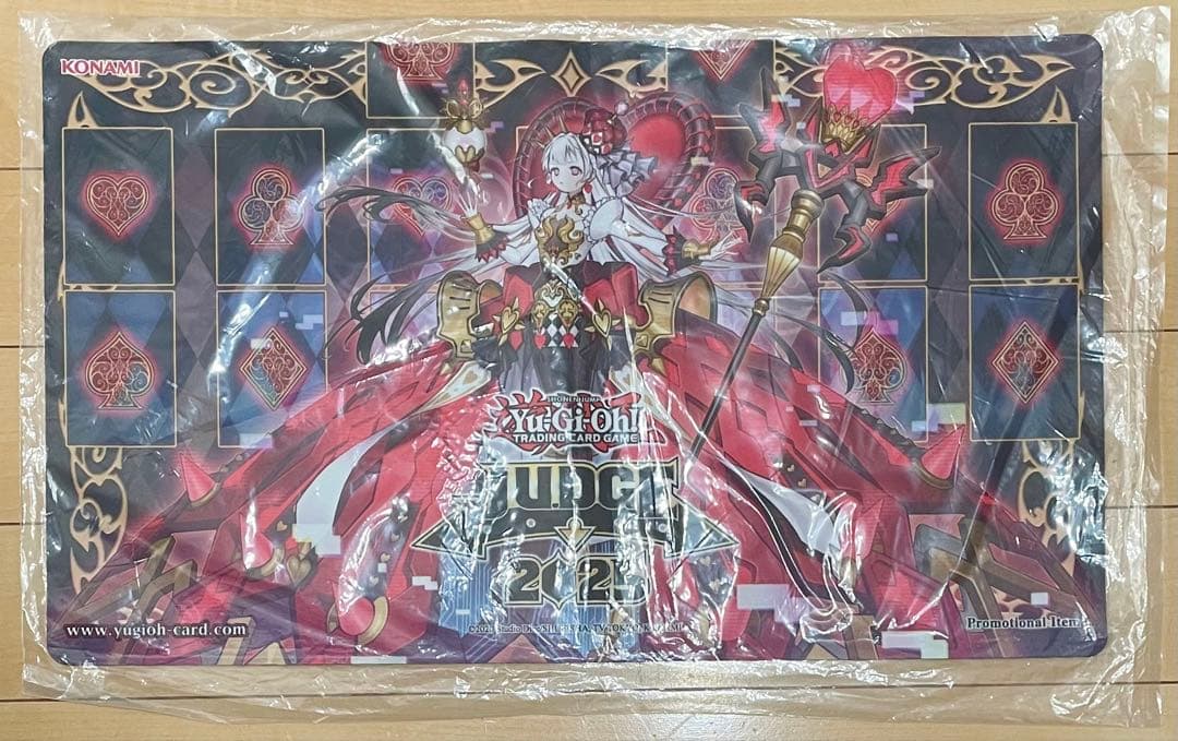 M∀LICE〈Q〉HEARTS OF CRYPTER 公式プレイマットJUDGE