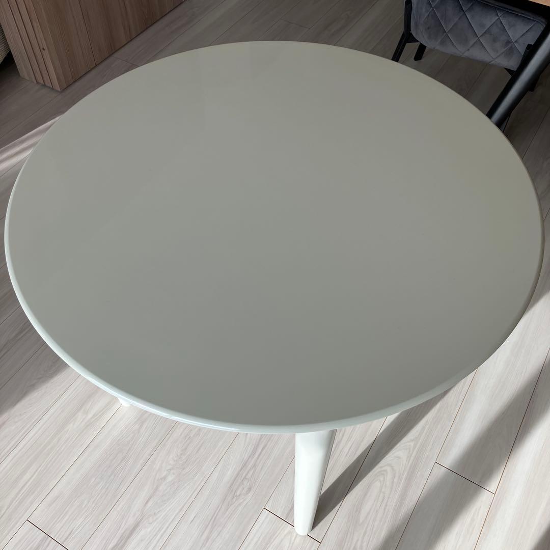 ホワイト丸テーブル