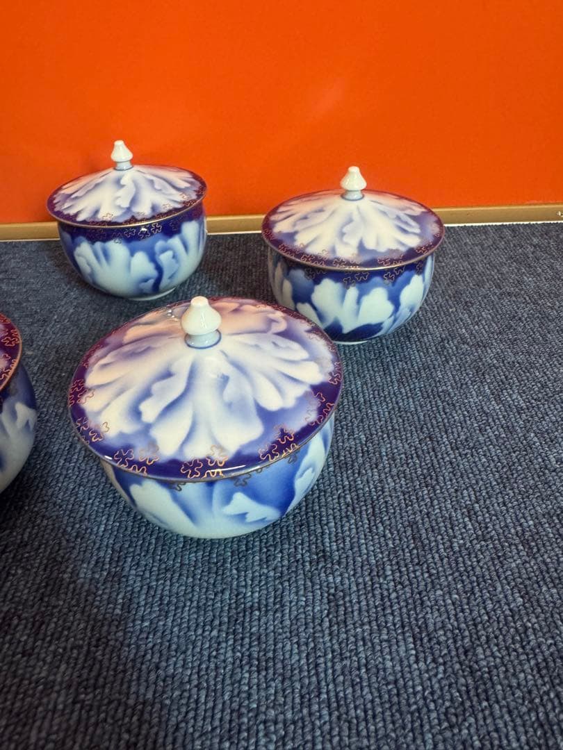 2032 深川製磁　牡丹金ミル　湯呑蓋付　5客　金彩　未使用