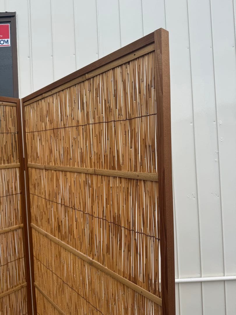 花寄屏風　2枚折　保管箱あり　(高さ約164㎝ 2連幅176㎝)