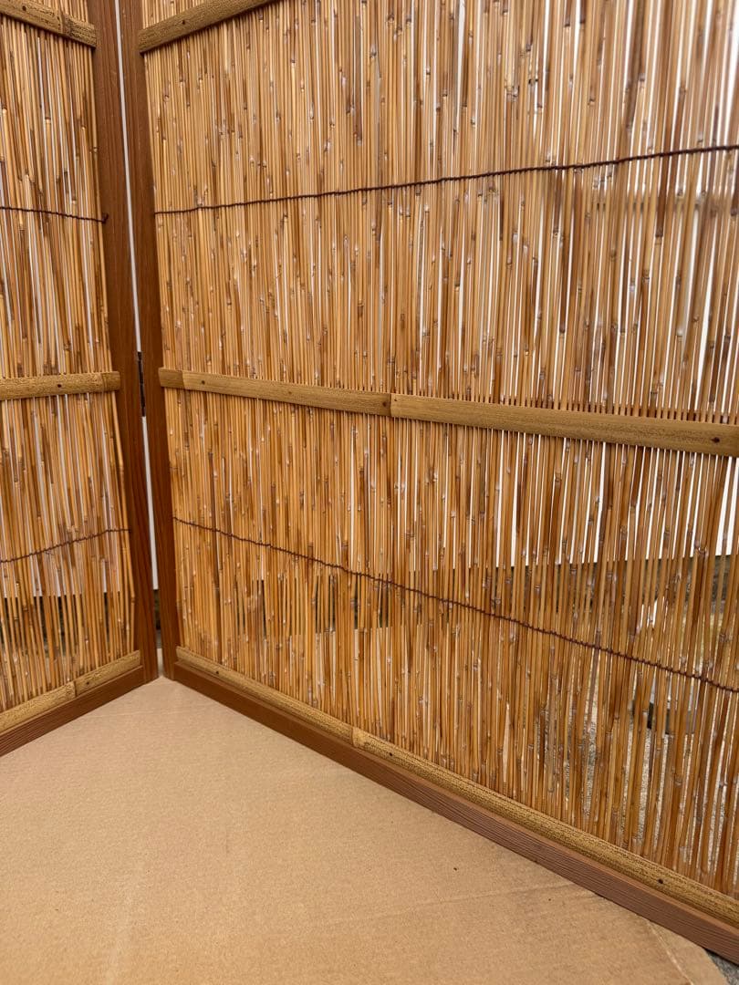 花寄屏風　2枚折　保管箱あり　(高さ約164㎝ 2連幅176㎝)