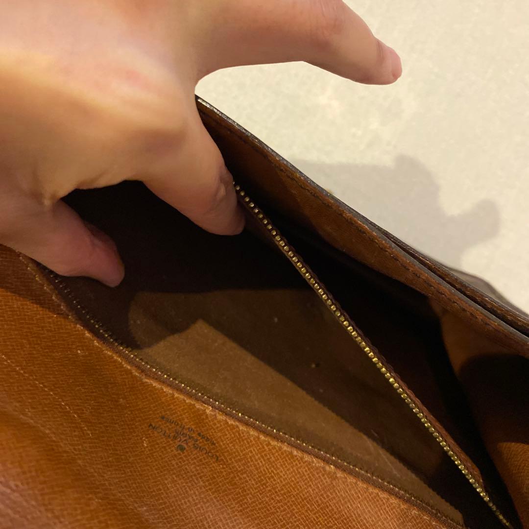 Louis Vuitton モンソー28