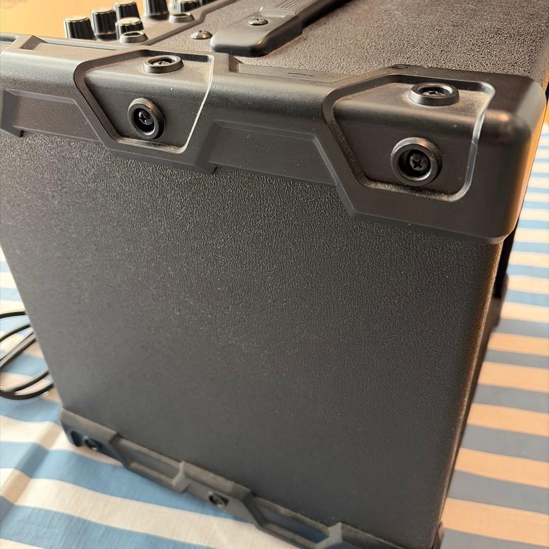 Roland BASS アンプ　CB-20XL