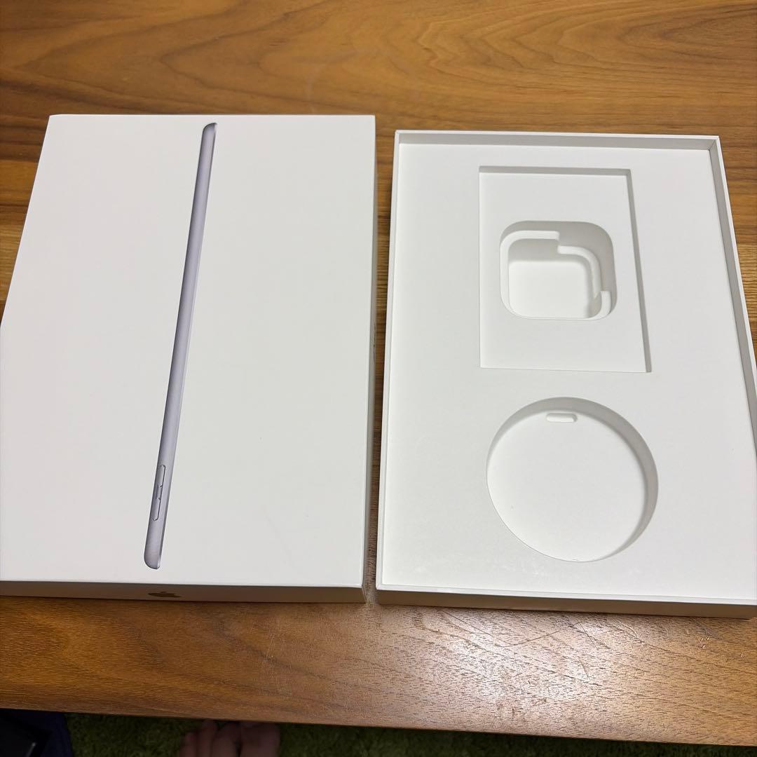 iPad 第6世代 128GB グレー