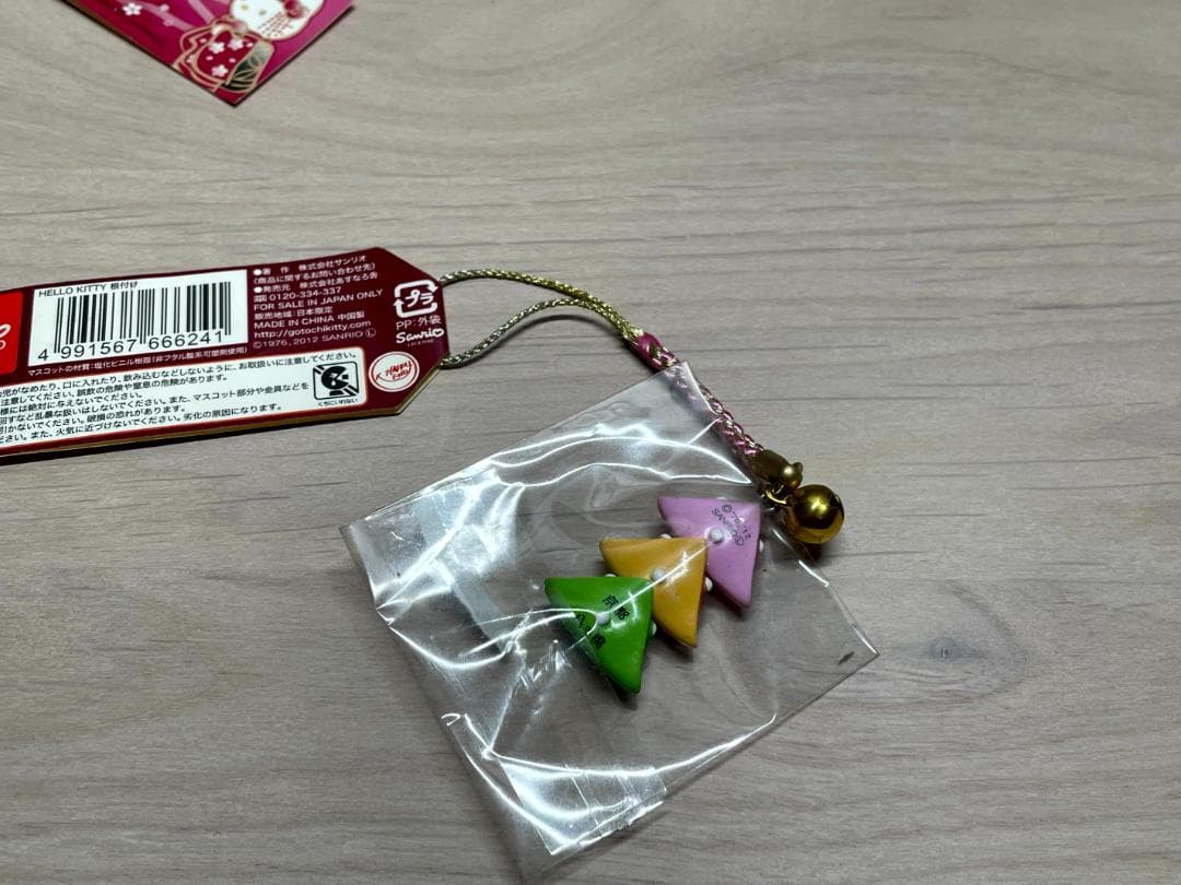 ご当地キティ　ハローキティ 京都・名古屋・三重限定　根付けストラップ