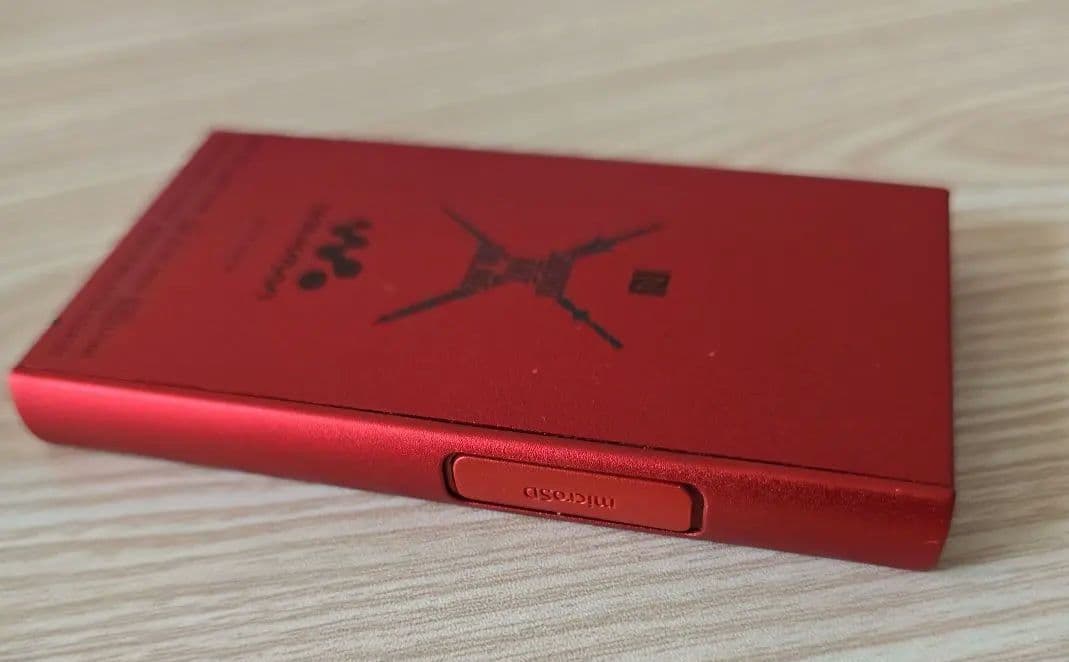 （12月31日出品終了） ウォークマンNW-A35 劇場版SAO アスナモデル