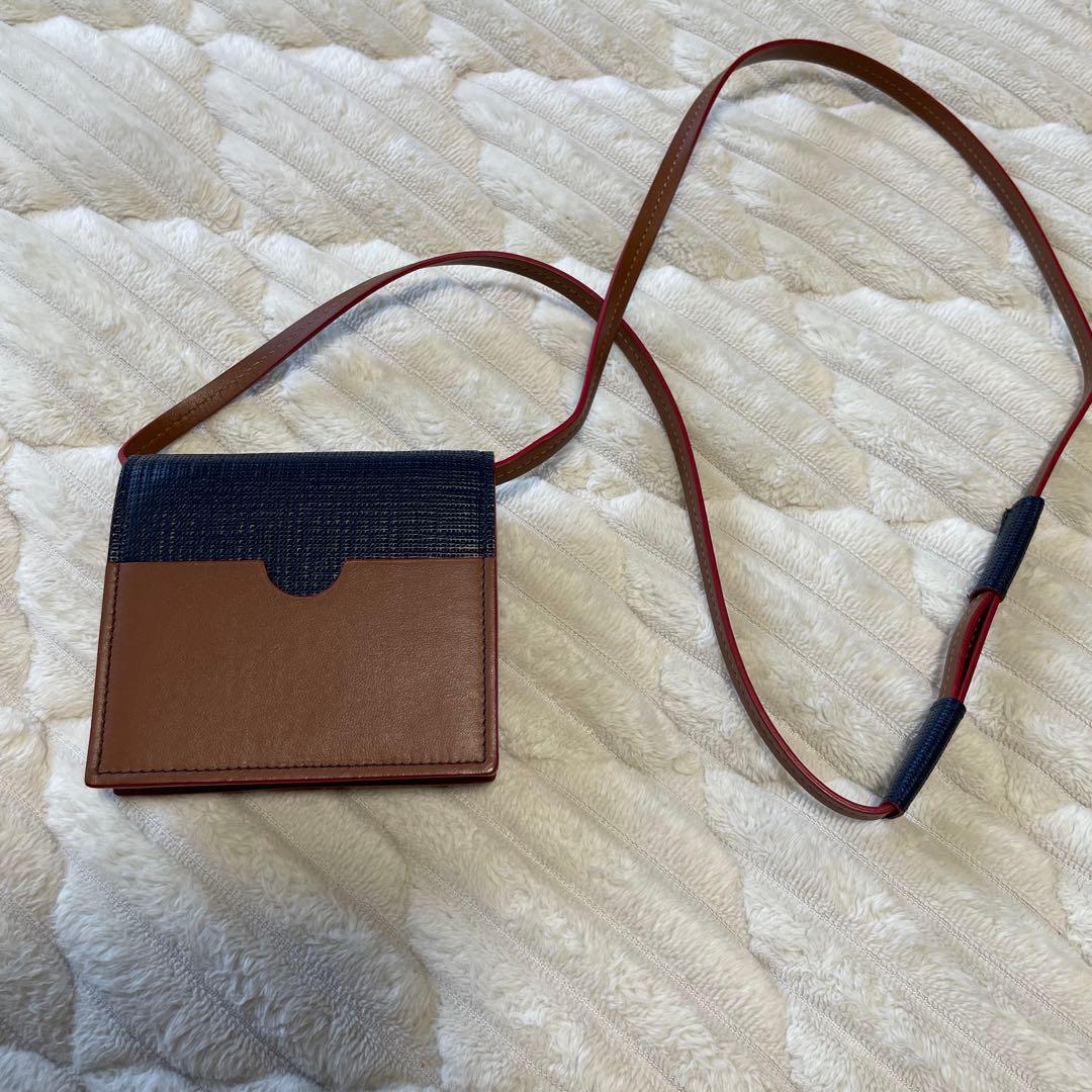 マルニ　ショルダーケース　カードケース　　ブラウン×ネイビー